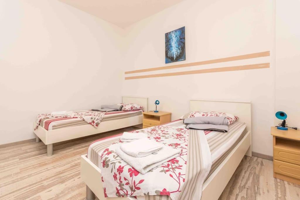 Agape Apartments Biograd Na Moru Exterior foto
